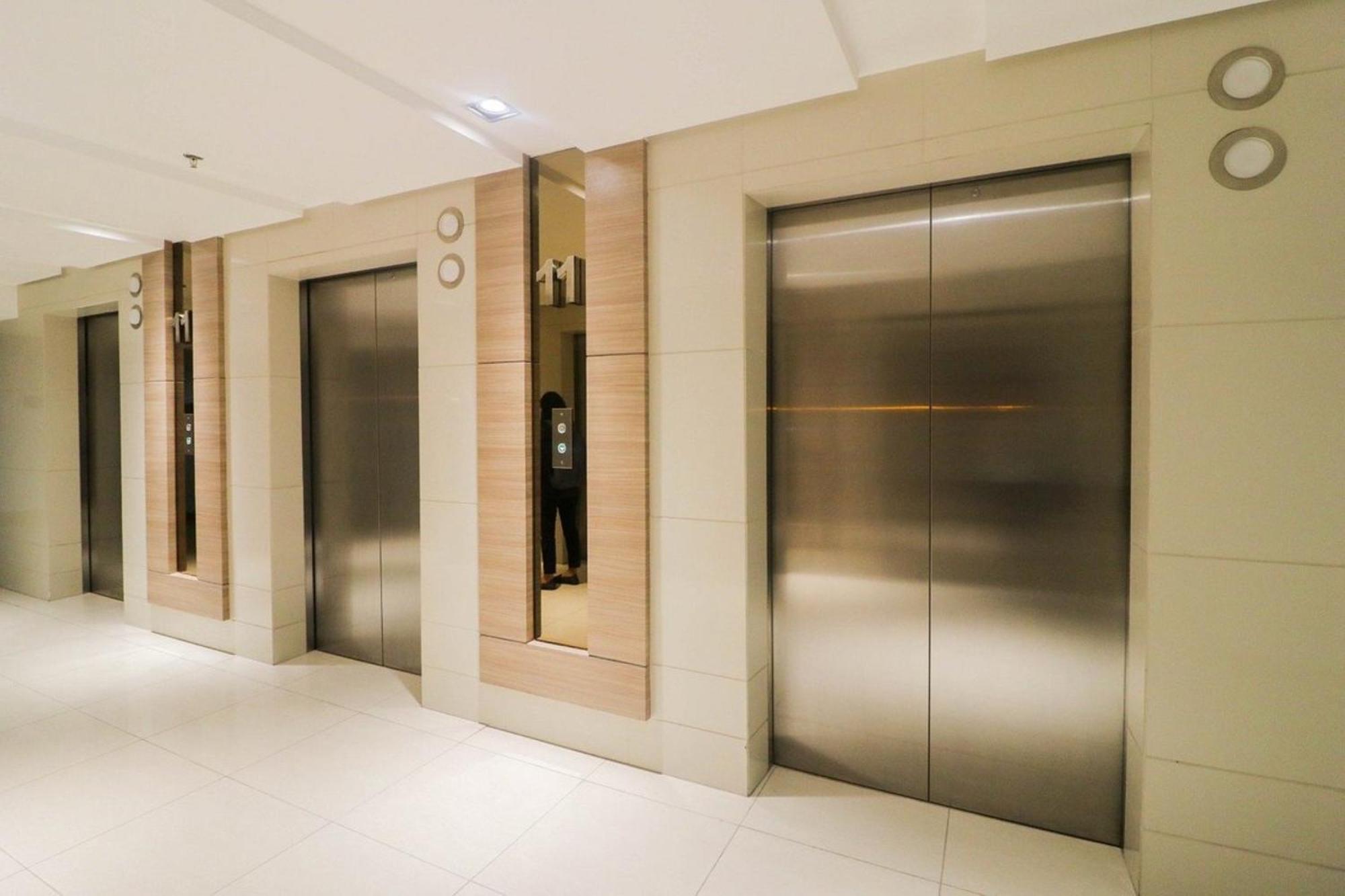 Grass Residences Tower 5 Sm North Qc Manila Exteriör bild