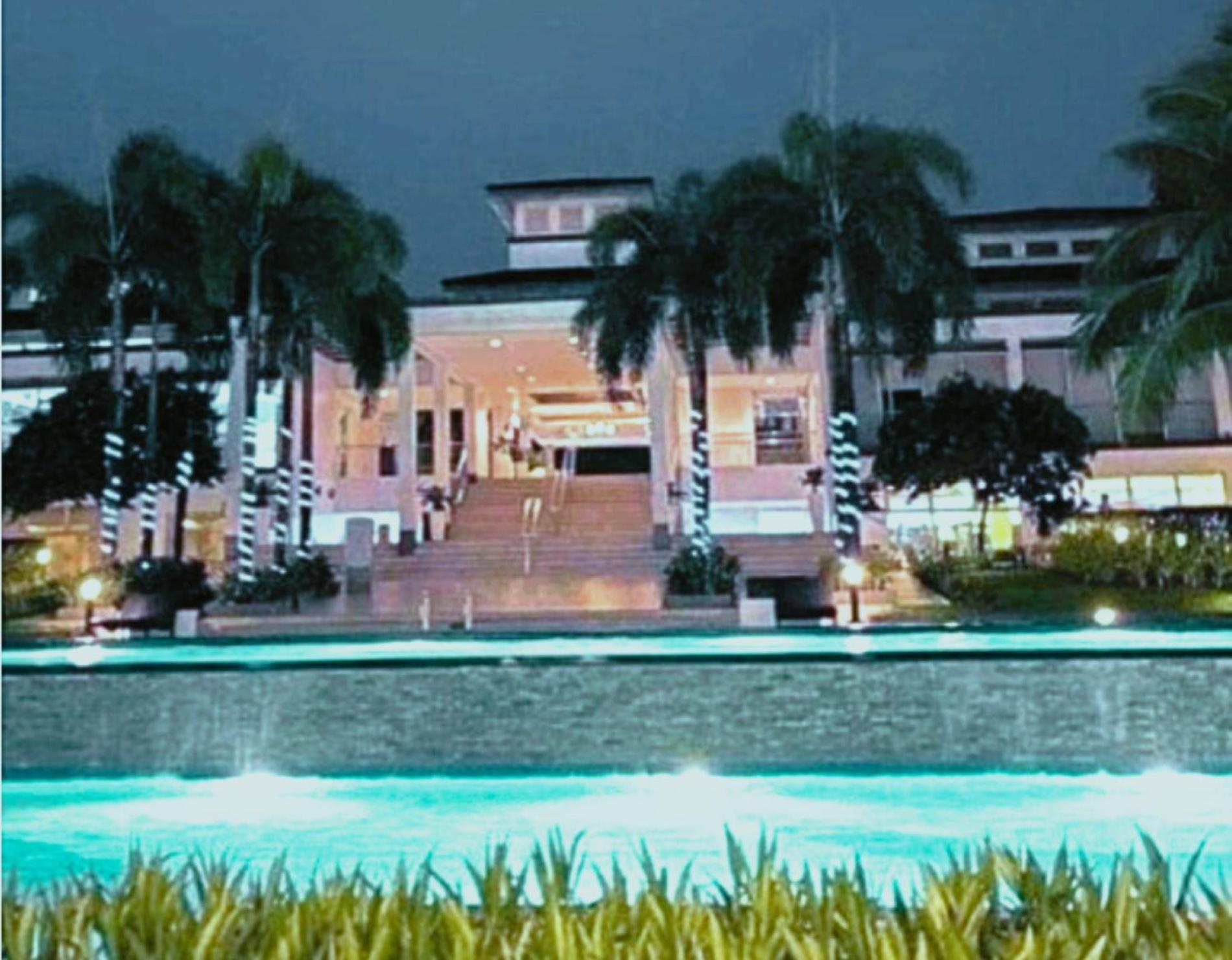 Grass Residences Tower 5 Sm North Qc Manila Exteriör bild